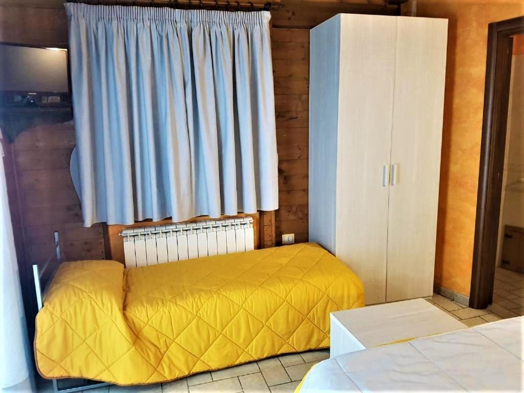 Bed and Breakfast Il Laghetto Castrovillari Exterior foto